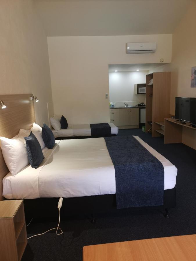Captains Quarters Motor Inn Cambridge Buitenkant foto
