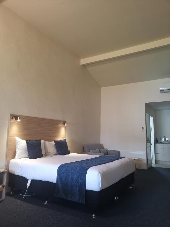 Captains Quarters Motor Inn Cambridge Buitenkant foto