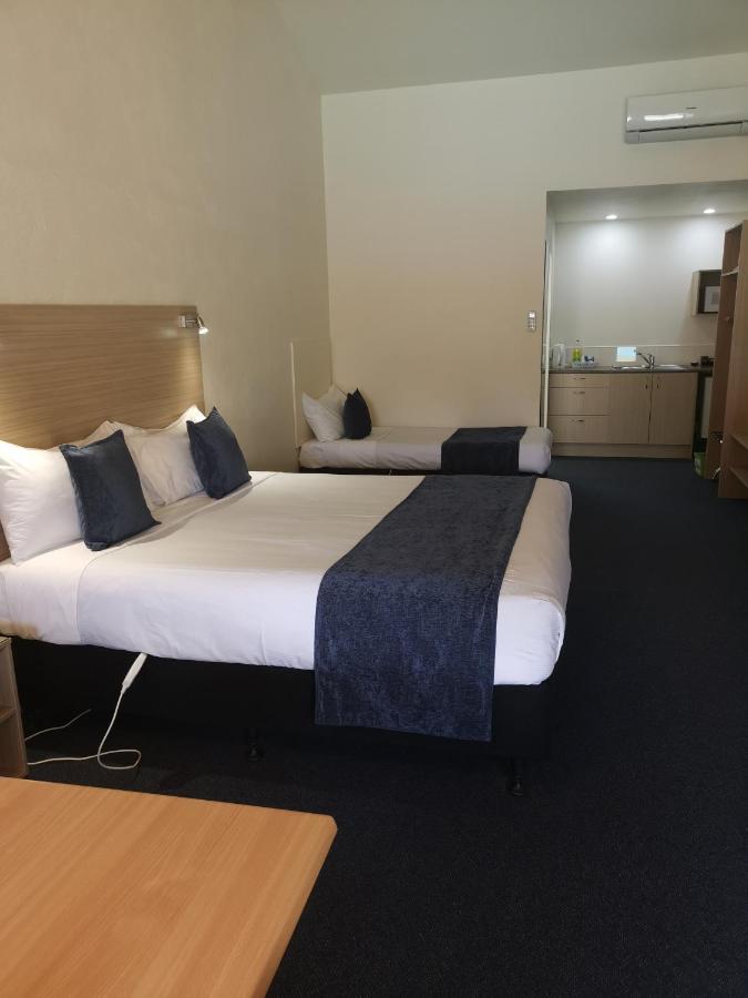 Captains Quarters Motor Inn Cambridge Buitenkant foto