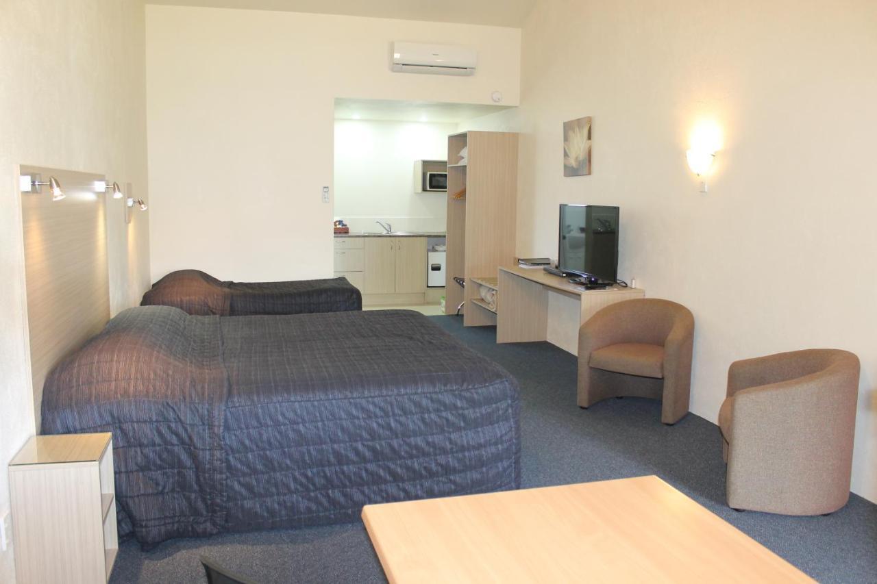 Captains Quarters Motor Inn Cambridge Buitenkant foto